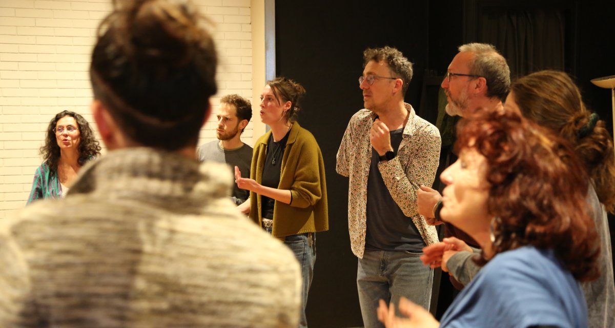 Comment créer un groupe de pratique sécurisant et joyeux, qui tient dans le temps - Nel